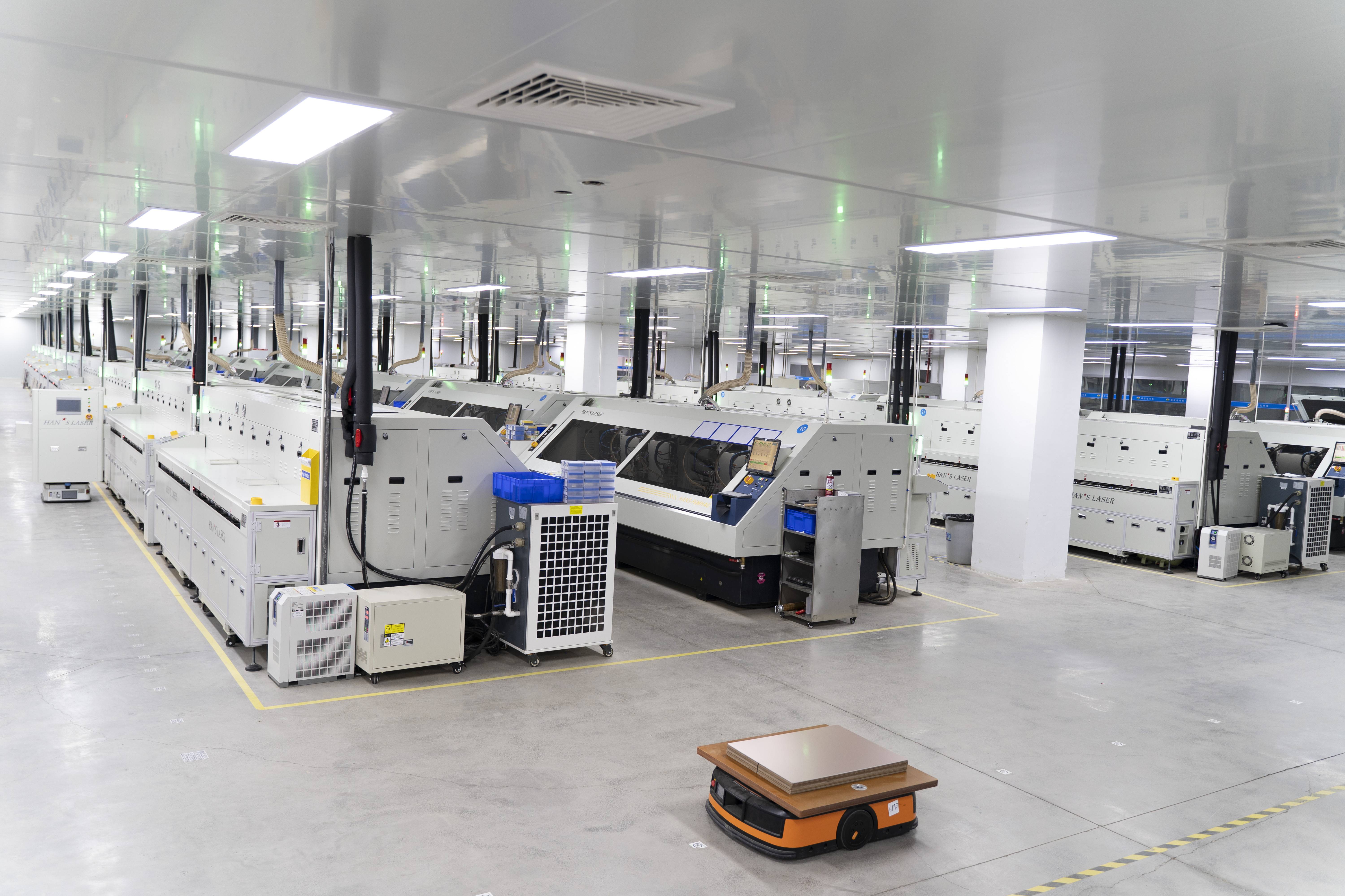 自動上下料鉆機(圖1)